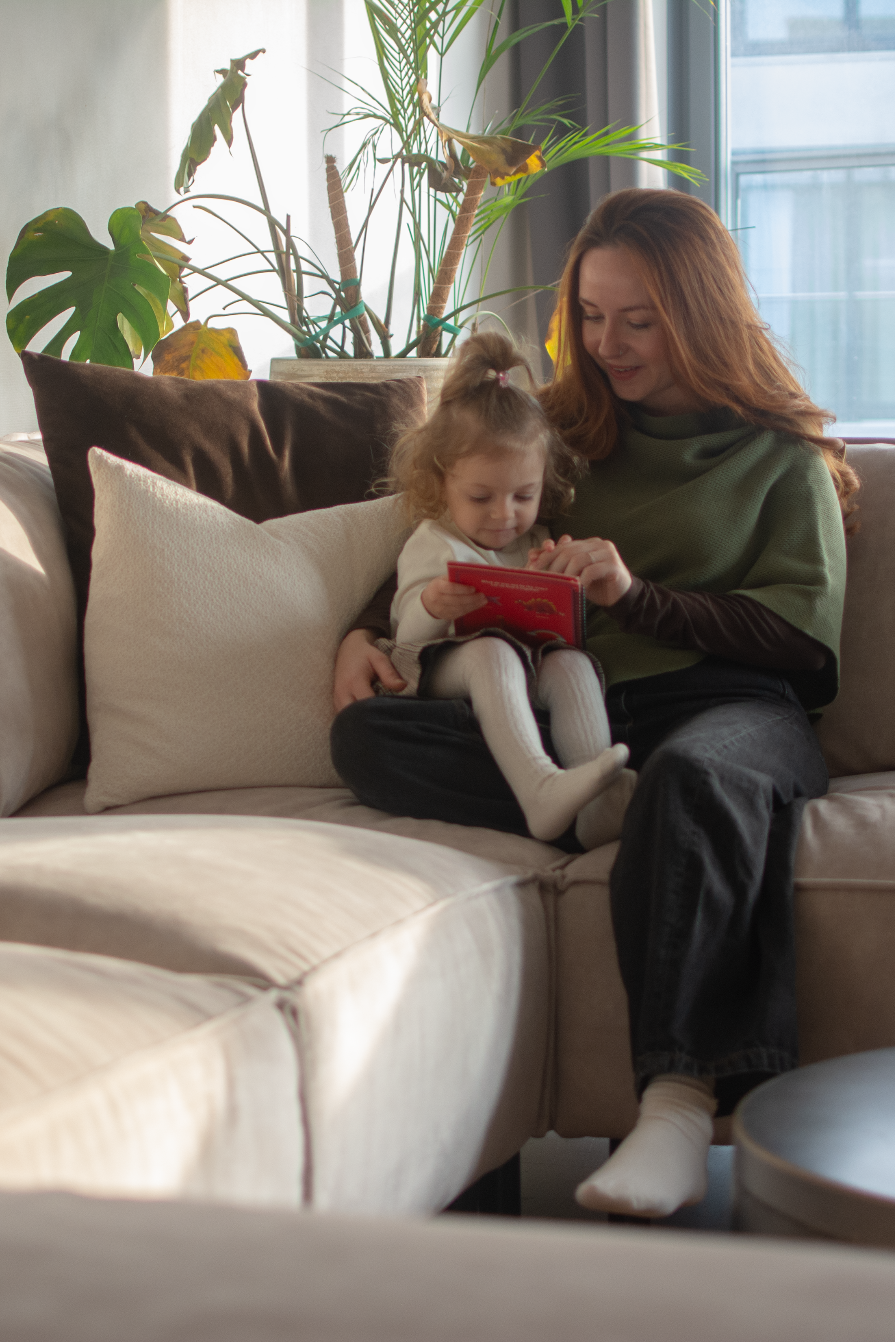 Momcho In Shade Flora & Branded Storage Bag Bundle